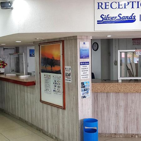 Gooderson Leisure Silver Sands 2 Self Catering And Timeshare Lifestyle Resort Дурбан Экстерьер фото