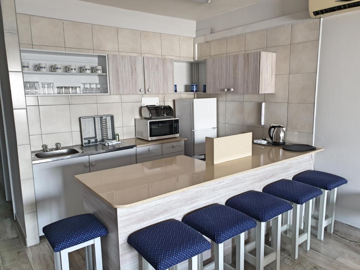 Gooderson Leisure Silver Sands 2 Self Catering And Timeshare Lifestyle Resort Дурбан Экстерьер фото
